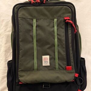 Topo Designs Olive Global Travel Bag 30L